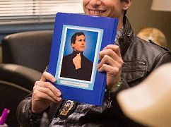 Brooklyn Nine-Nine: 1x02 The Tagger - zdjęcia promocyjne
