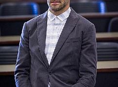 Elementary: 2x02 Solve For X - zdjęcia promocyjne