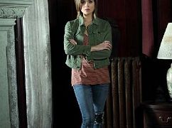 Zdjęcia promocyjne obsady 1 sezonu serialu Ravenswood