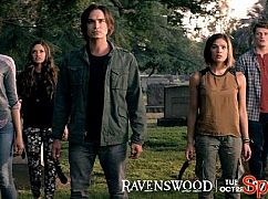 Plakaty promocyjne 1 sezonu serialu Ravenswood