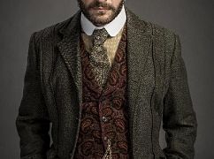 Zdjęcia promocyjne obsady 1 sezonu serialu Dracula