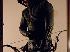 Arrow: 2x01 City of Heroes - zdjęcia promocyjne