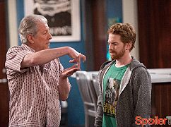 Dads: 1x04 Funny Girl - zdjęcia promocyjne