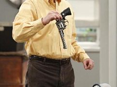 Dwóch i pół: 11x03 This Unblessed Biscuit - zdjęcia promocyjne