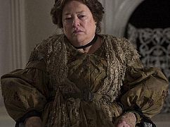 American Horror Story: 3x02 Boy Parts - zdjęcia promocyjne