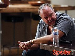 Ironside: 1x04 Uptown Murders - zdjęcia promocyjne