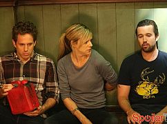 U nas w Filadelfii: 9x08 Flowers for Charlie - zdjęcia promocyjne