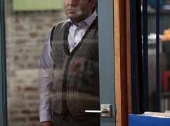 Sean Saves the World: 1x08 Of Moles and Men - zdjęcia promocyjne