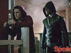 Arrow: 2x06 Keep Your Enemies Closer - zdjęcia promocyjne
