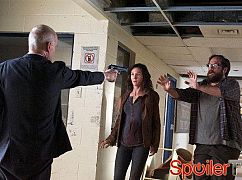 Rewolucja: 2x09 Everyone Says I Love You - zdjęcia promocyjne