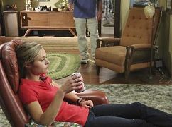 Back in the Game: 1x08 No Crying In Baseball - zdjęcia promocyjne