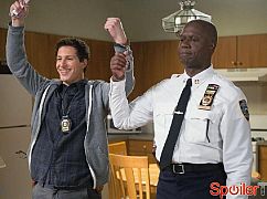 Brooklyn Nine-Nine: 1x11 Christmas - zdjęcia promocyjne