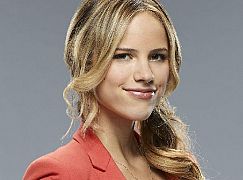 Zdjęcia promocyjne obsady 1 sezonu serialu Crisis