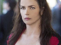 Czarownice z East Endu: 1x10 Oh, What a World! - zdjęcia promocyjne