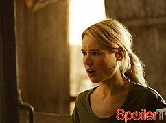 Być człowiekiem: 4x01 Old Dog, New Tricks - zdjęcia promocyjne