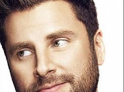 Zdjęcia promocyjne obsady 8 sezonu serialu Świry