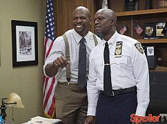 Brooklyn Nine-Nine: 1x15 Operation: Broken Feather - zdjęcia promocyjne