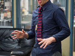 Brooklyn Nine-Nine: 1x17 Full Boyle - zdjęcia promocyjne