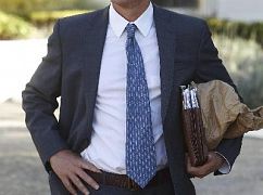 Rake: 1x03 Cancer - zdjęcia promocyjne