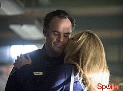 Arrow: 2x14 Time of Death - zdjęcia promocyjne