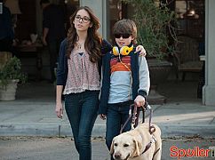 Growing Up Fisher: 1x02 Blind Man's Bluff - zdjęcia promocyjne