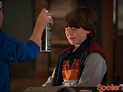 Growing Up Fisher: 1x02 Blind Man's Bluff - zdjęcia promocyjne