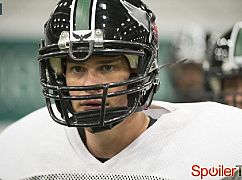 Prawo i bezprawie: 15x16 Gridiron Soldier - zdjęcia promocyjne