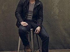 Zdjęcia promocyjne obsady 2 sezonu serialu Arrow