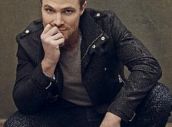 Zdjęcia promocyjne obsady 2 sezonu serialu Arrow