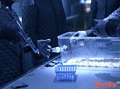 Helix: 1x11 Black Rain - zdjęcia promocyjne