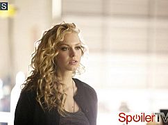 Pamiętniki wampirów: 5x17 The Night of The Bonfire - zdjęcia promocyjne