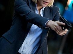 Crisis: 1x02 If You Are Watching This I Am Dead - zdjęcia promocyjne