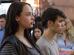 Crisis: 1x02 If You Are Watching This I Am Dead - zdjęcia promocyjne