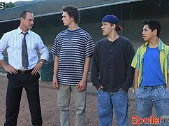 Surviving Jack: 1x02 Gonna Make You Sweat - zdjęcia promocyjne