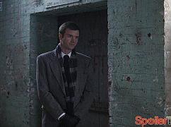 Zawód: Amerykanin: 2x06 Behind the Red Door - zdjęcia promocyjne