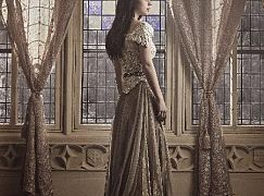 Zdjęcia promocyjne obsady 1 sezonu serialu Reign