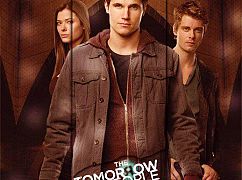 Plakaty promocyjne 1 sezonu serialu Tomorrow People