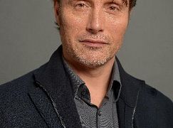 Zdjęcia promocyjne obsady 2 sezonu serialu Hannibal