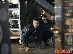Arrow: 2x19 The Man Under the Hood - zdjęcia promocyjne