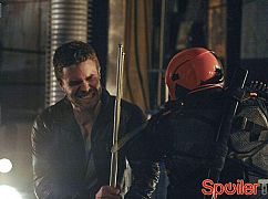 Arrow: 2x19 The Man Under the Hood - zdjęcia promocyjne