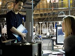 24: Live Another Day: 1x01 Day 9: 12:00P.M.-1:00P.M. - zdjęcia promocyjne