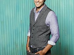 Zdjęcia promocyjne obsady 1 sezonu serialu Chasing Life