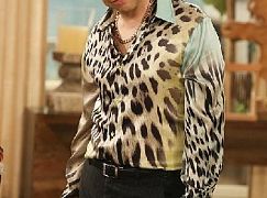 Dwóch i pół: 11x20 Lotta Delis In Little Armenia - zdjęcia promocyjne