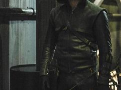 Arrow: 2x21 City of Blood - zdjęcia promocyjne