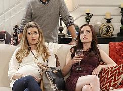 Friends with Better Lives: 1x04 Pros and Cons - zdjęcia promocyjne