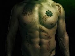 Plakaty promocyjne 2 sezonu serialu Arrow