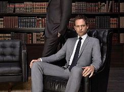 Zdjęcia promocyjne obsady 4 sezonu serialu W garniturach