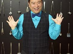 Zdjęcia promocyjne obsady 1 sezonu serialu Young and Hungry