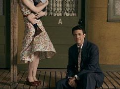 Zdjęcia promocyjne obsady 1 sezonu serialu Manhattan