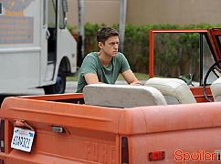 Graceland: 2x05 H-a-Double-P-Y - zdjęcia promocyjne